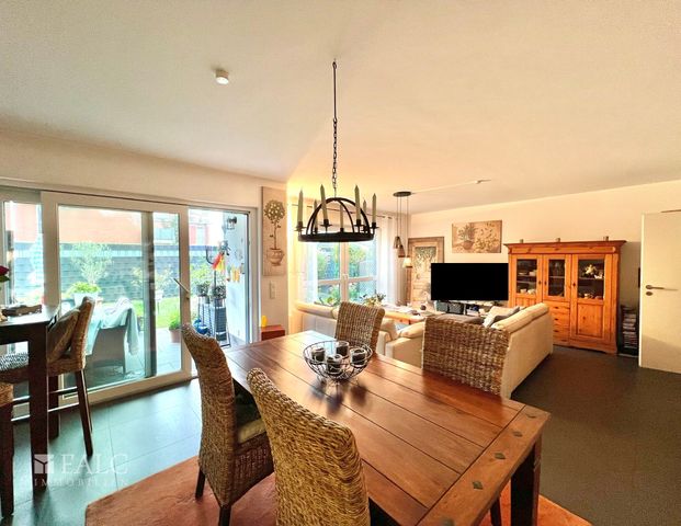 2 Zimmer Wohnung in Duisburg-Süd mit 109 qm Privatgarten - Photo 1