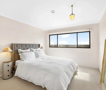 "Casa Vista" - Due North Apartment with Stunning Water Views - Photo 6