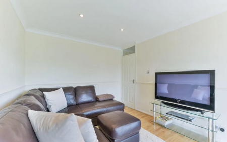 1 bedroom maisonette to rent - Photo 2