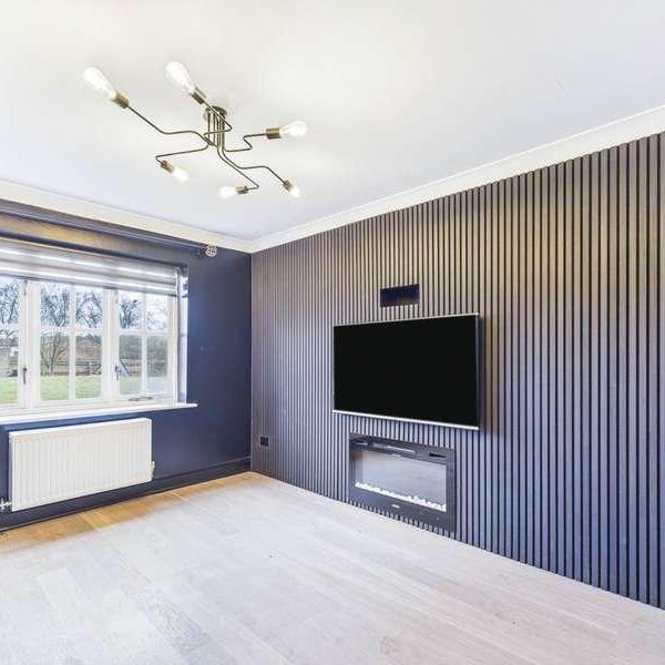 George Court, Grendon Underwood, HP18 - Photo 1