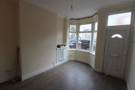 3 bedroom terraced house to rent - Photo 4