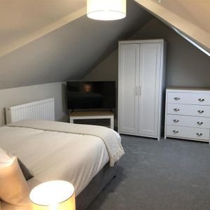 1 bedroom semi-detached house to rent - Photo 3