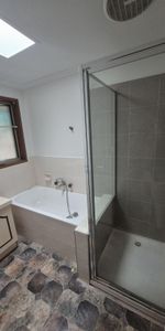 Great location - Photo 3