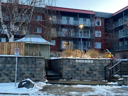 221 | 1 Bedroom Condo | Greenview | Convenient Location | Underground Parking - Photo 2