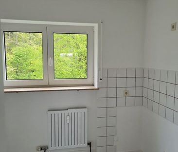 Reinkommen und Wohlfühlen: 4-Zimmer-Wohnung (Nur mit Wohnberechtigu... - Photo 6