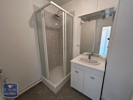 Location Appartement 3 pièces 55m² LAVAL 53000 - Photo 2