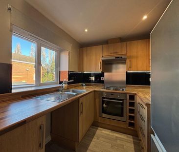 Stamping Way, Walsall, WS3 - Photo 4