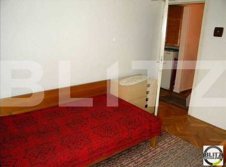 Inchiriere 4 camere, 78 mp utili, decomandat - Photo 2