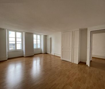 Appartement en plein centre - 1er loyer offert - Photo 1