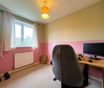 2 bedroom terraced house to rent - Photo 4