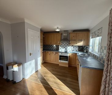 James Nurse Close, Cambridge £1,550 pcm ⓘ The monthly or weekly pay... - Photo 3