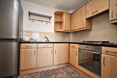 2 bedroom private hall to rent - Photo 2