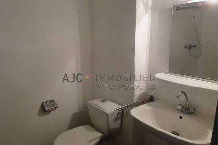 STUDIO MEUBLÉ CENTRE VILLE - Photo 5