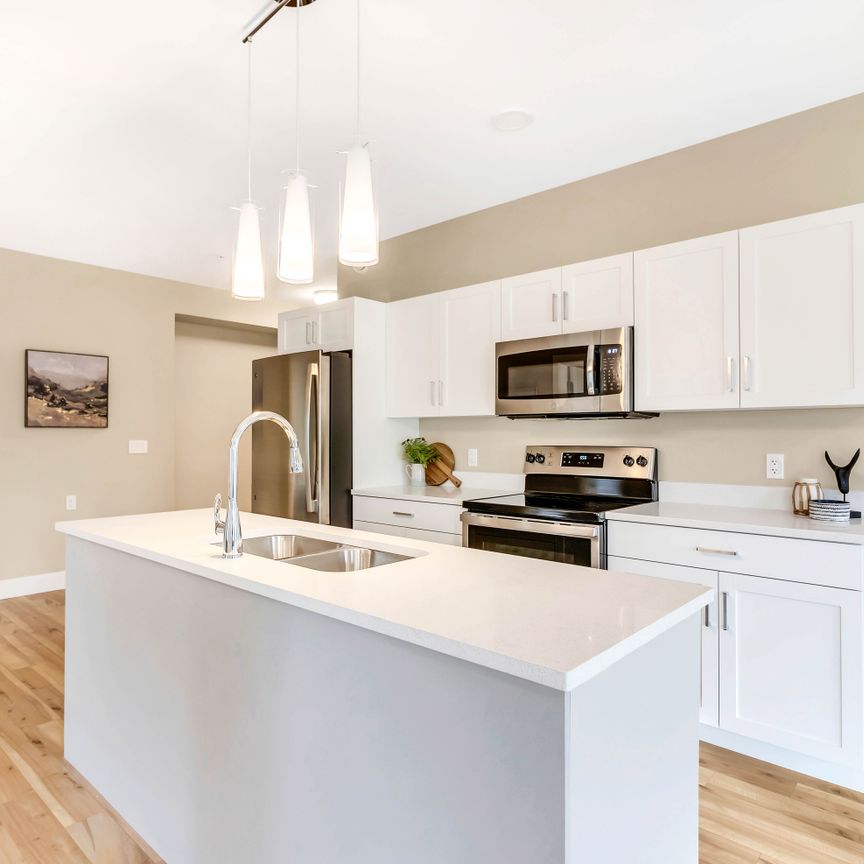 2251 Mountain Road, E1G 6G7, Moncton - Photo 1