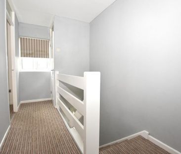 2 bedroom semi-detached house to rent - Photo 5