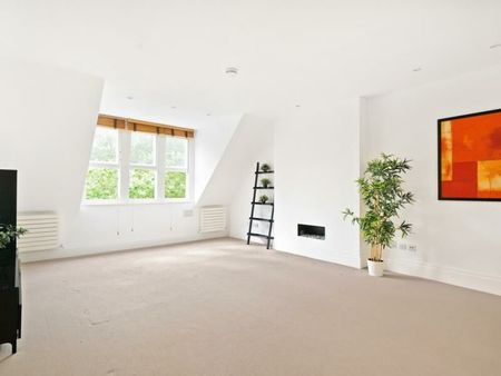 3 Bedroom Flat To Let - Photo 5