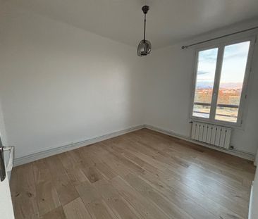 Location Appartement 3 pièces 55m² MARSEILLE 15ème - Photo 5