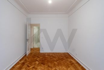 Apartamento T3 em Lisboa