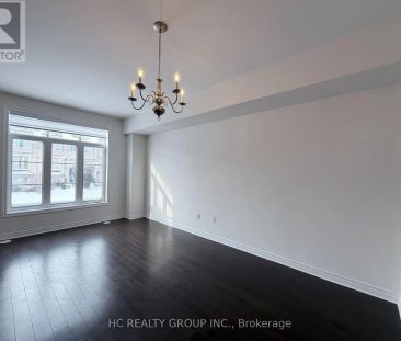 99 GRAND TRUNK AVENUE - Photo 1