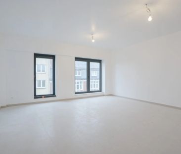 Nieuw gelijkvloers 2 slaapkamerappartement met koer - Photo 6