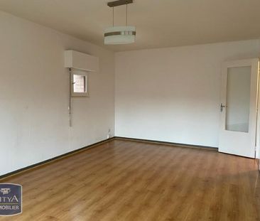 Location Appartement 2 pièces 49m² LILLE 59000 - Photo 2