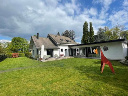 Magnifique propriété à deux pas du lac - Photo 4
