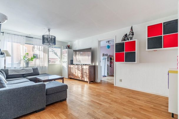 Uppsala - 3rok - tillsv - 11.500kr/mån - Photo 1