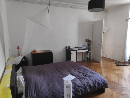 Location Appartement 3 pièces 70m² LYON 2ème - Photo 4