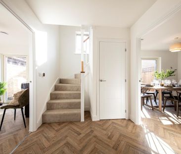 4 bedroom terraced house to rent - Photo 5