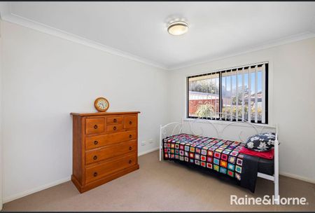 Modern Low-Set Home in Prime Bayside Location - Photo 5