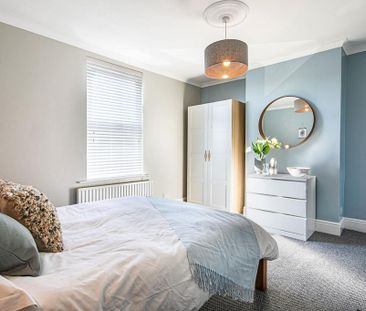 1 bedroom in a house share to rent - Photo 6