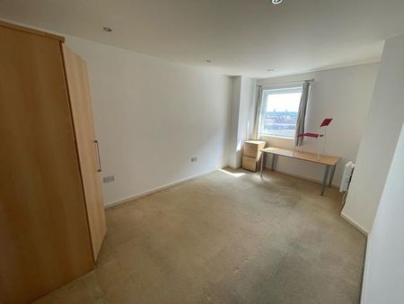 2 bedroom apartment to rent - Photo 5