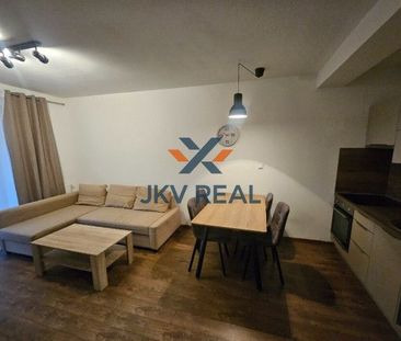 Na prenájom moderný 2,5-izbový byt na Čermánskom námestí – Fotografia 5