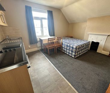 Bedsit, Manor Park, BS6 - Photo 6