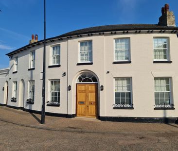 Station Road, Beccles - Photo 1