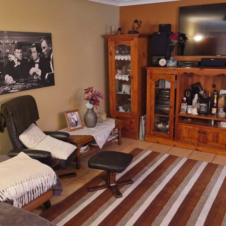 Mount Annan - Photo 1