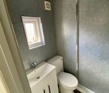 1 Bed Flat, Coventry, CV2 - Photo 2