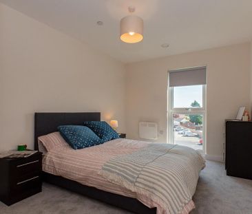 2 bedroom apartment to rent - Photo 6