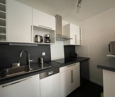 Location Appartement 2 pièces 42m² - Photo 5