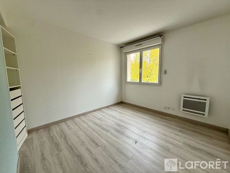 Appartement T4 Le Plessis-Trévise à louer - Photo 4