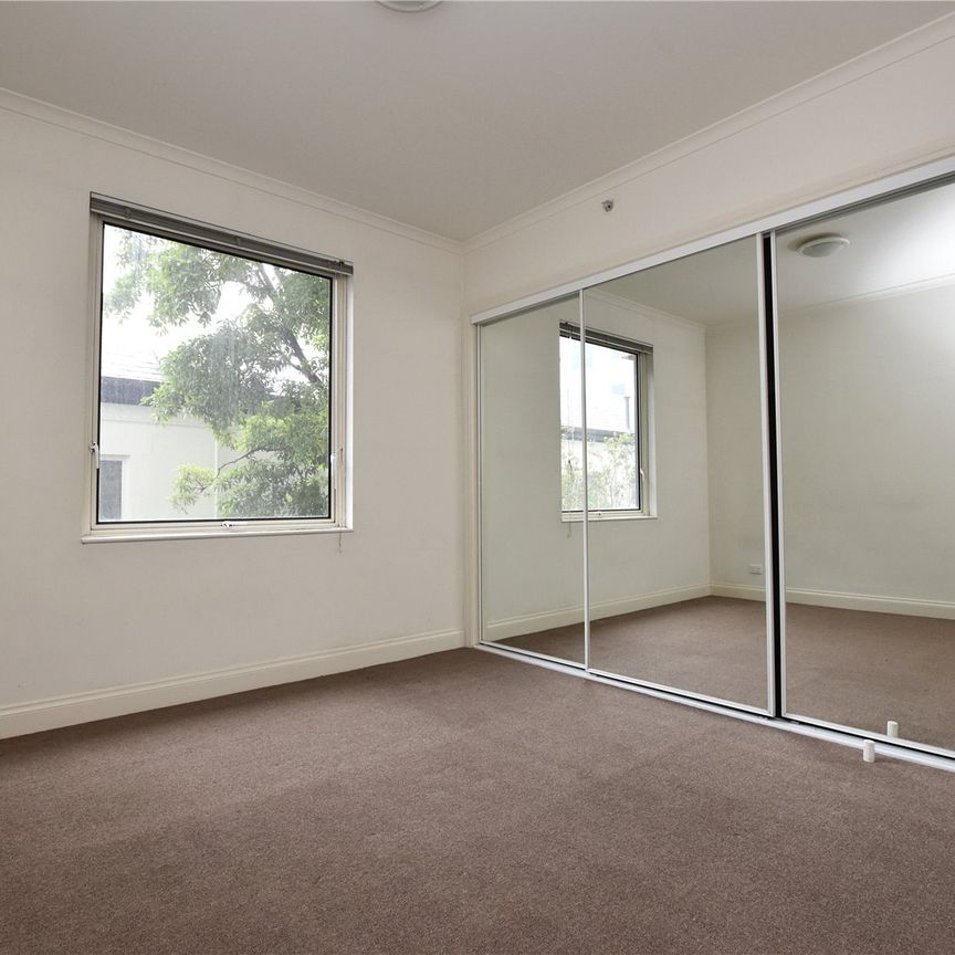 26/632 St Kilda Road - Photo 1