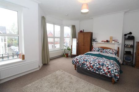 5 bedroom house to rent - Photo 4