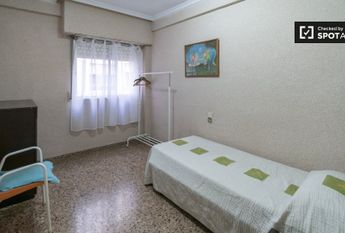 valencia, Valencian Community 46940