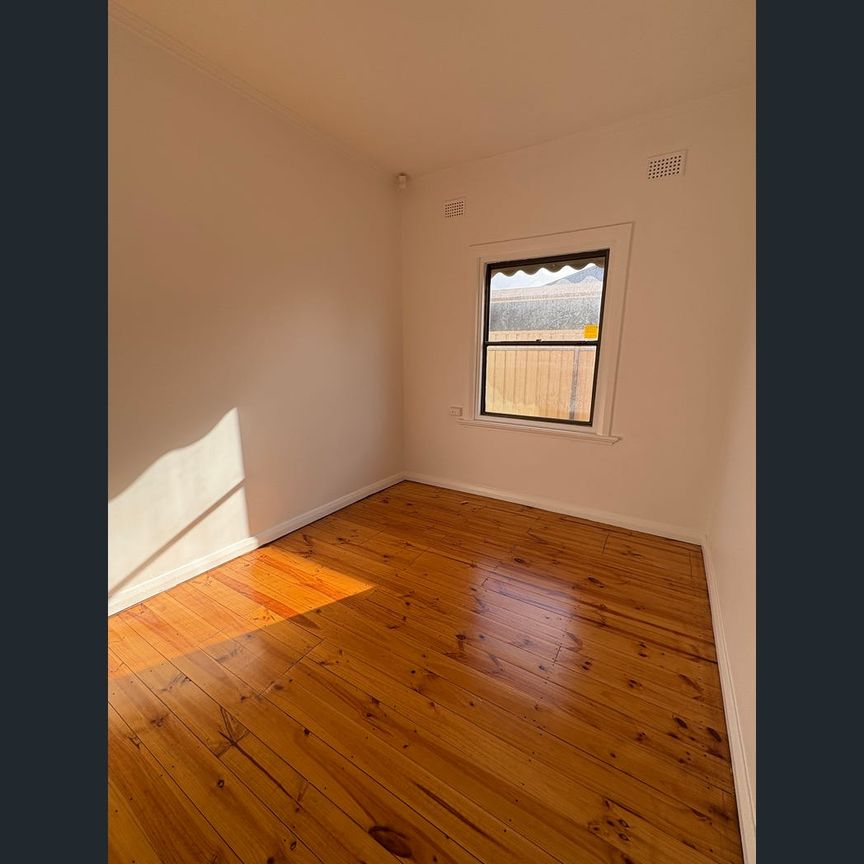 11 Glenavon Street, Woodville South, SA 5011 - Photo 1