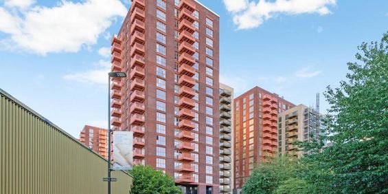 3 bedroom flat to rent - Photo 3