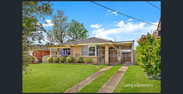 Comfortable three-bedroom family home - Photo 1