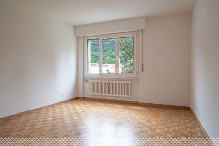 Bel appartement à proximité de toutes les commodités - Photo 2