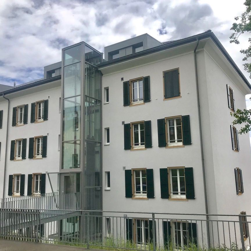 Logement entièrement rénové - Photo 2