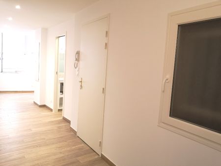 Aix en Provence centre ville - Studio - 27m² - Photo 3