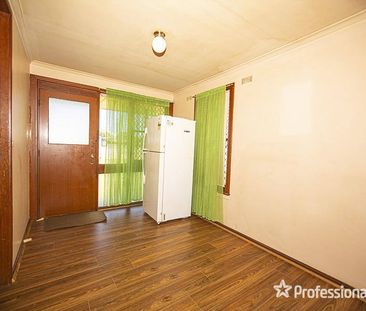 34 Bourne Street - Photo 2